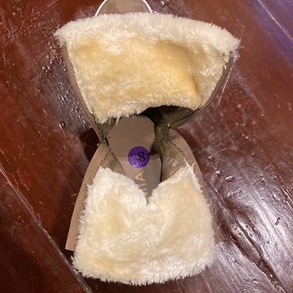 Mia Ankle Boots (read description) - Picture 8 of 12